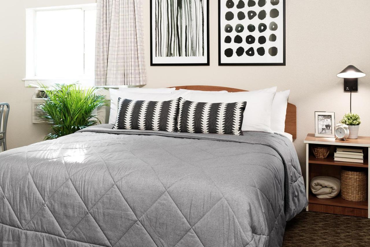 Intown Suites Extended Stay Select Hampton Va Екстер'єр фото