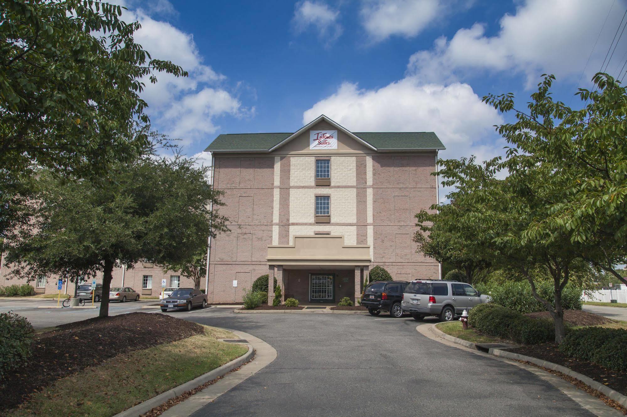 Intown Suites Extended Stay Select Hampton Va Екстер'єр фото